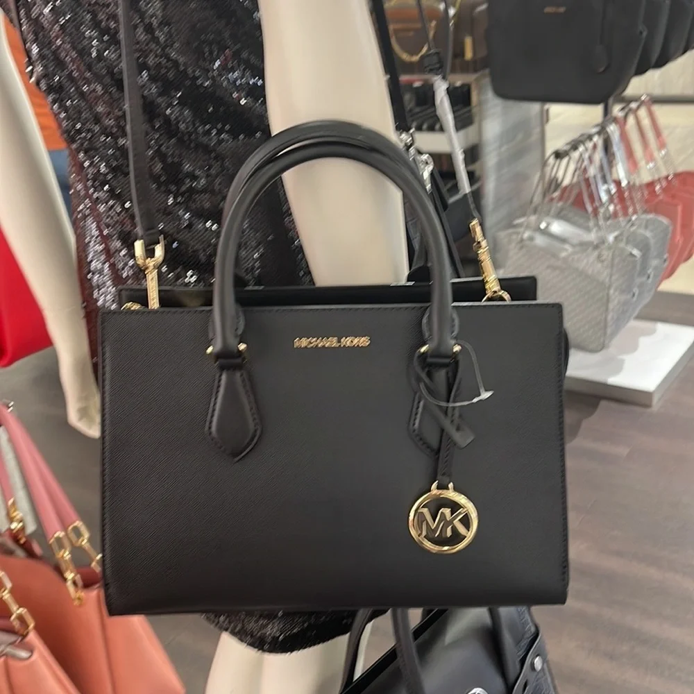 Michael Kors Sheila Medium Center Zip Satchel Crossbody Bag NWT